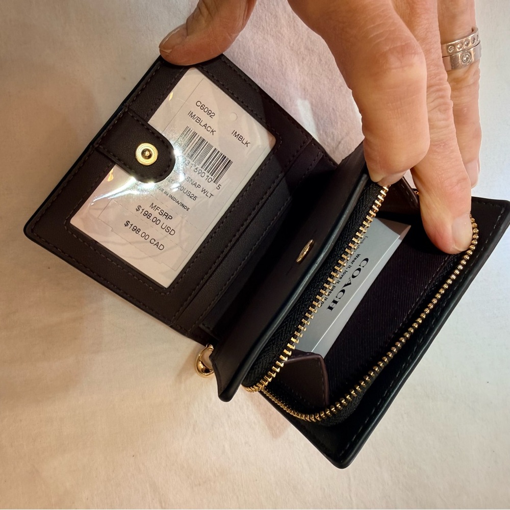NWT Coach Croc Black Leather Snap Closure Wallet with Gold Hardware ($198) - Picture 3 of 9